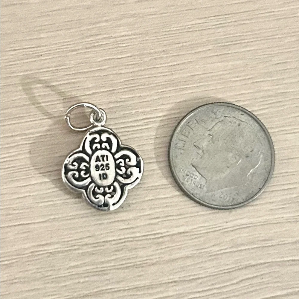 925 Sterling Silver Filigree Motif Pendant by Annika Witt | Designer Artisan - Picture 3 of 3
